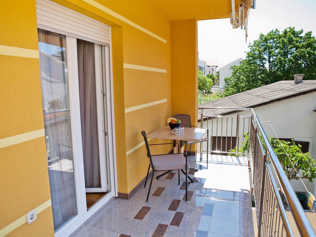 Apartment Zadar Diklo Borik Vir Quarto foto