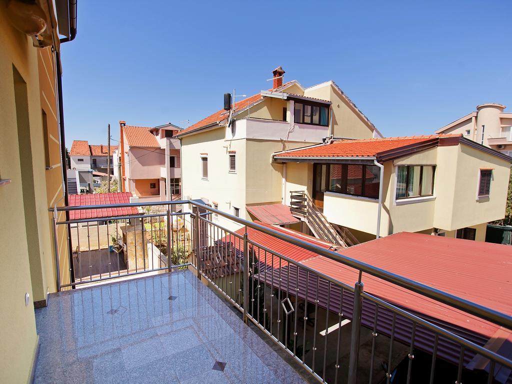 Apartment Zadar Diklo Borik Vir Quarto foto