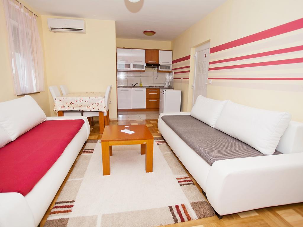 Apartment Zadar Diklo Borik Vir Quarto foto