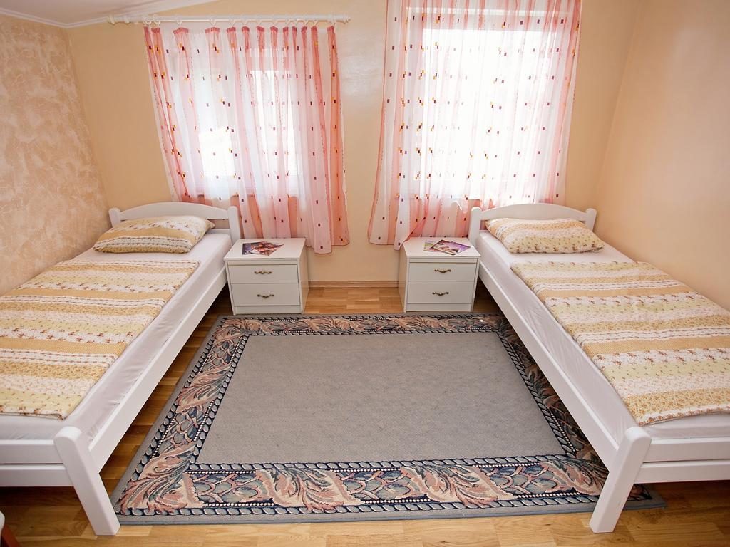 Apartment Zadar Diklo Borik Vir Quarto foto