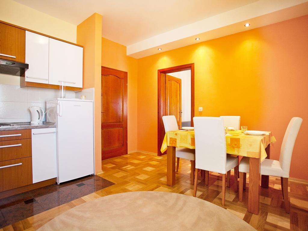 Apartment Zadar Diklo Borik Vir Quarto foto